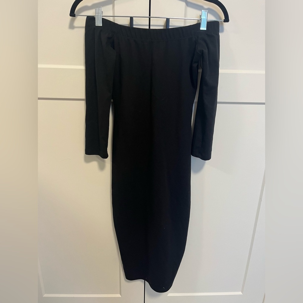 Zara black off the shoulder midi dress size s
